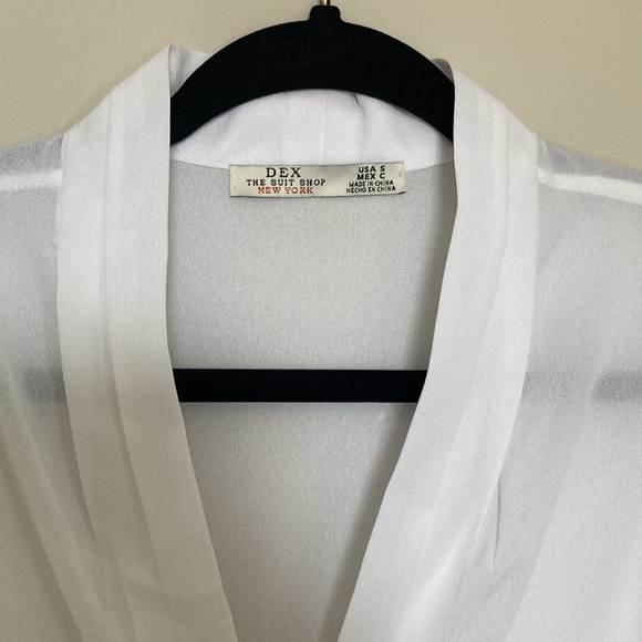 Dex The Suit Shop Sleeveless Top - Picture 2 of 4